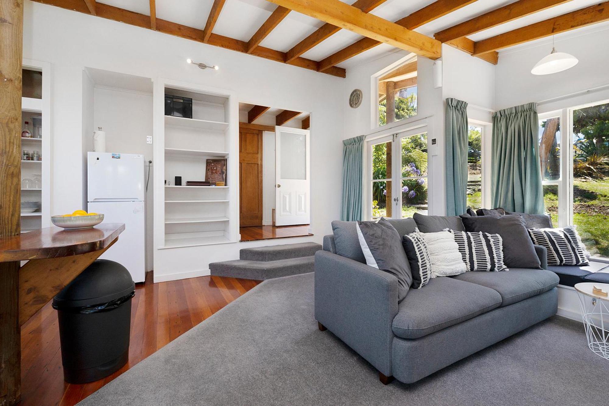 Piha - City Escape, Piha Holiday Home 외부 사진